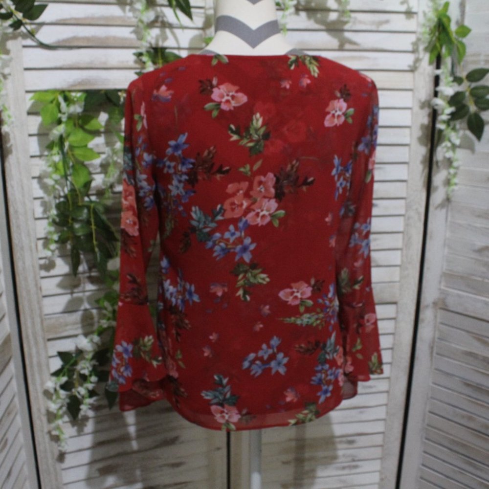 Cabi Red Floral Devoted Blouse (529) - image 7